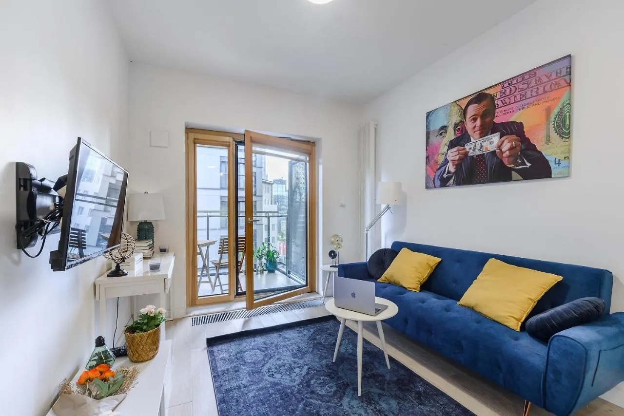 Apartahotel Lumina Luxury Apartments In Mennica Residence Varsovia