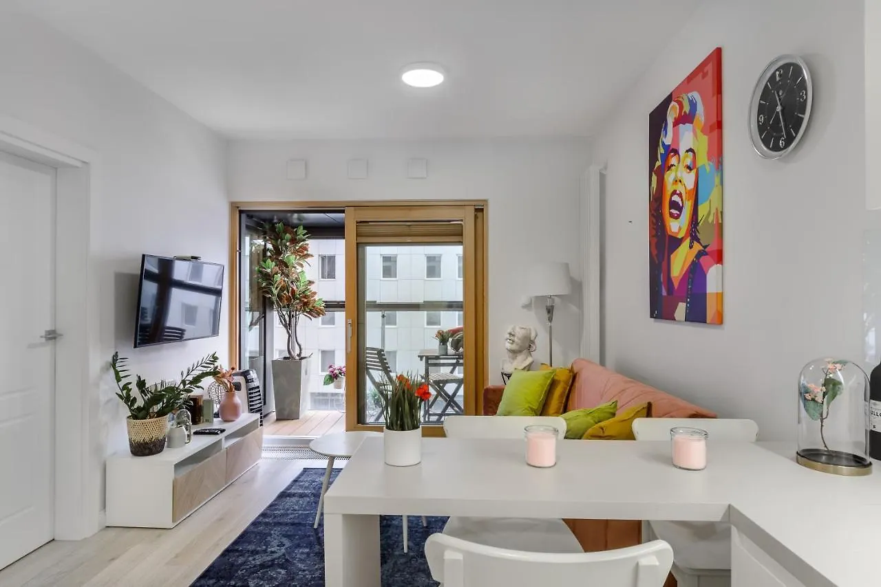 ***** Apartahotel Lumina Luxury Apartments In Mennica Residence Varsovia Polonia