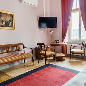 Chopin Boutique Aparthotel
